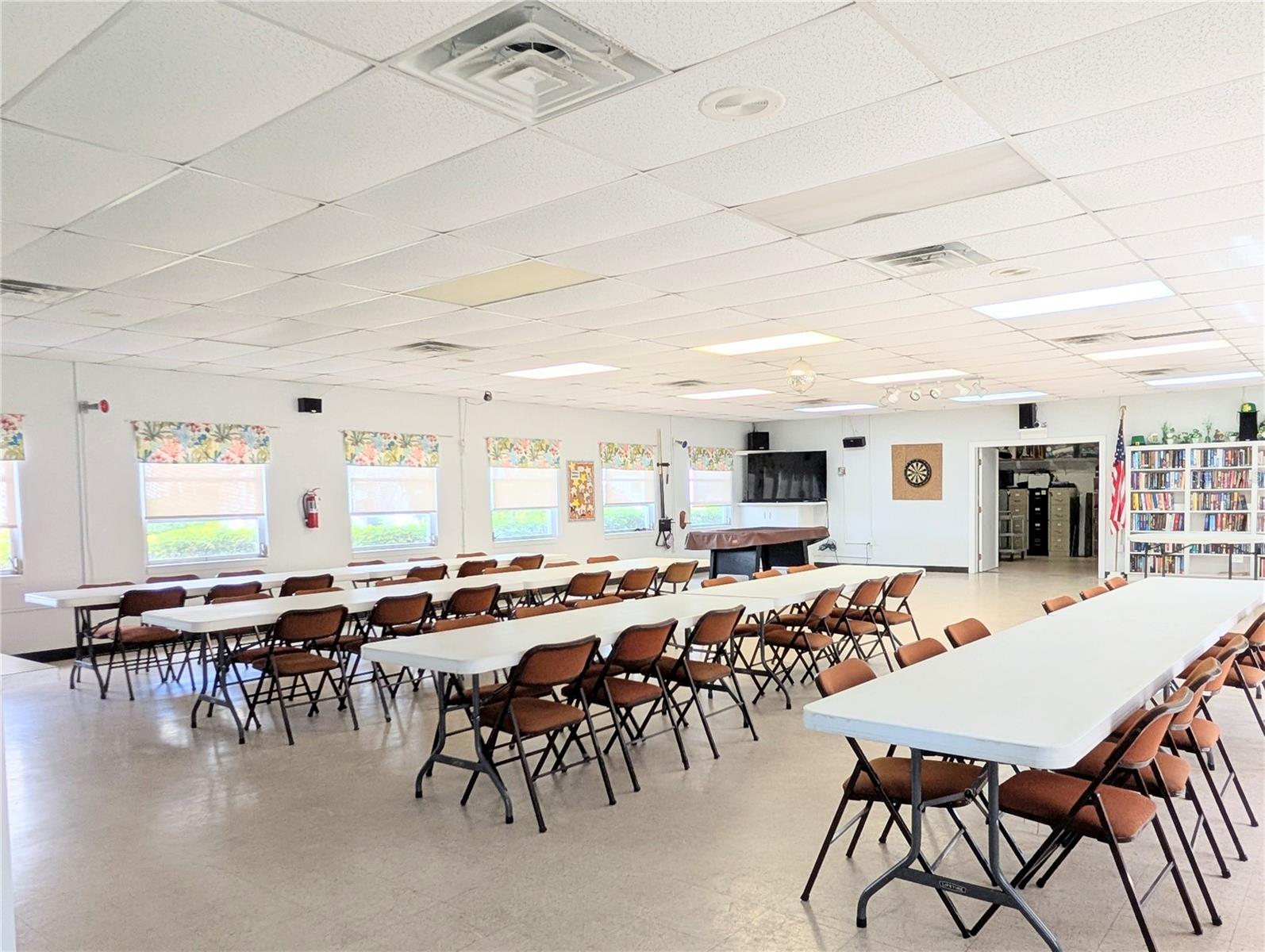 THE FOURTH BAYSHORE - Residential