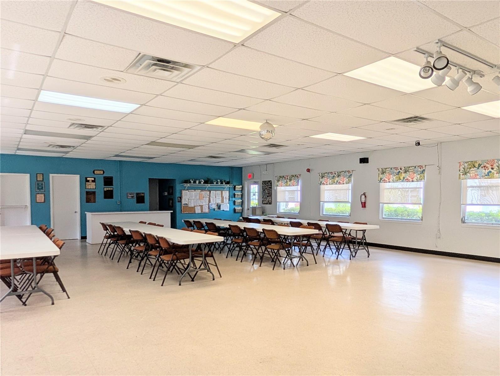 THE FOURTH BAYSHORE - Residential