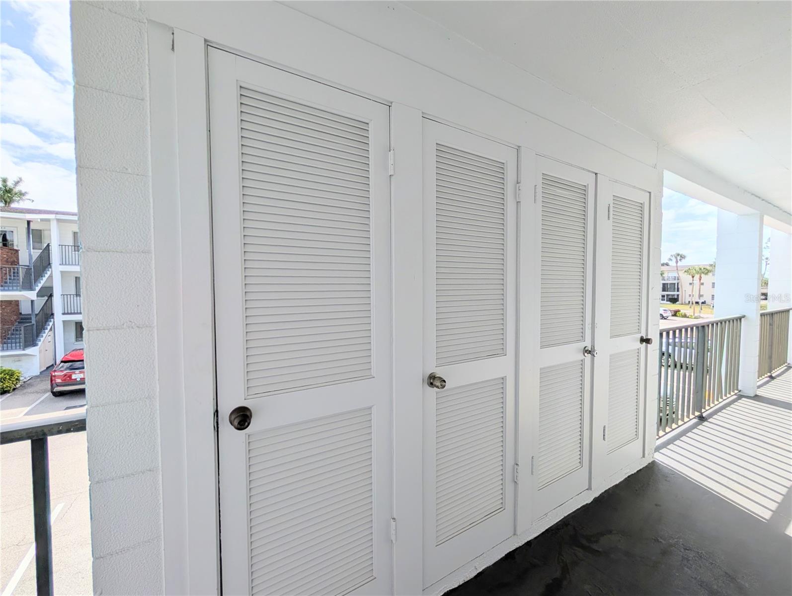 THE FOURTH BAYSHORE - Residential