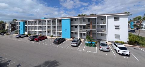 5896 GARDEN LANE A27 BRADENTON FL 34207