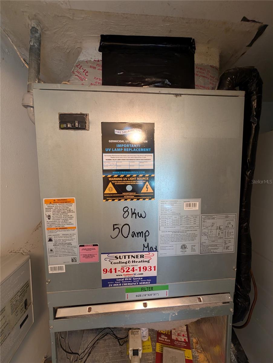 THE FOURTH BAYSHORE - Residential