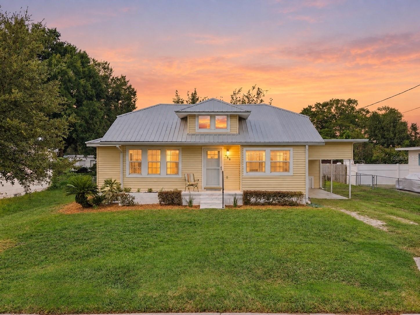325 W NEWELL STREET
