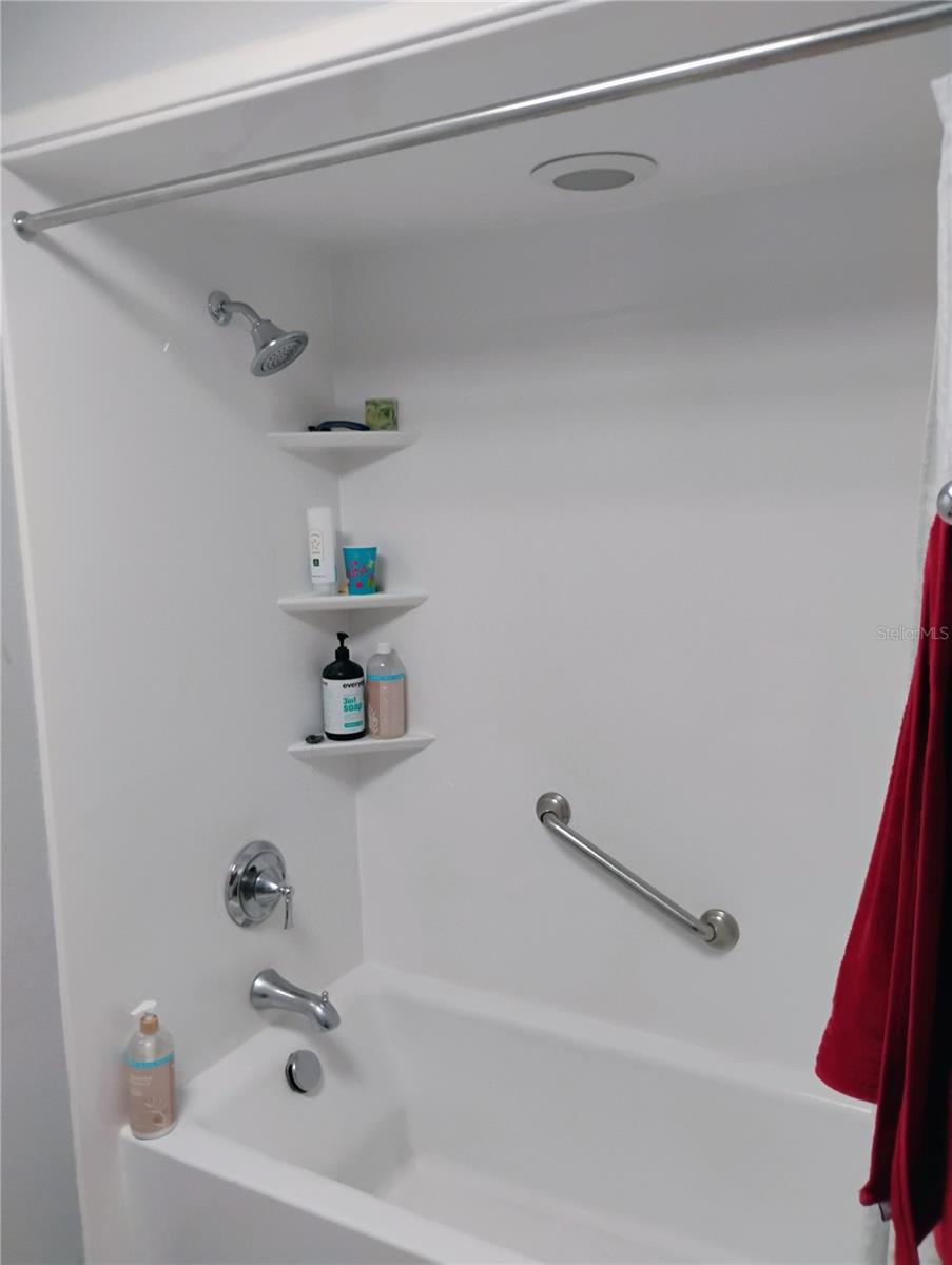 ORANGEWOOD TERRACE - Residential