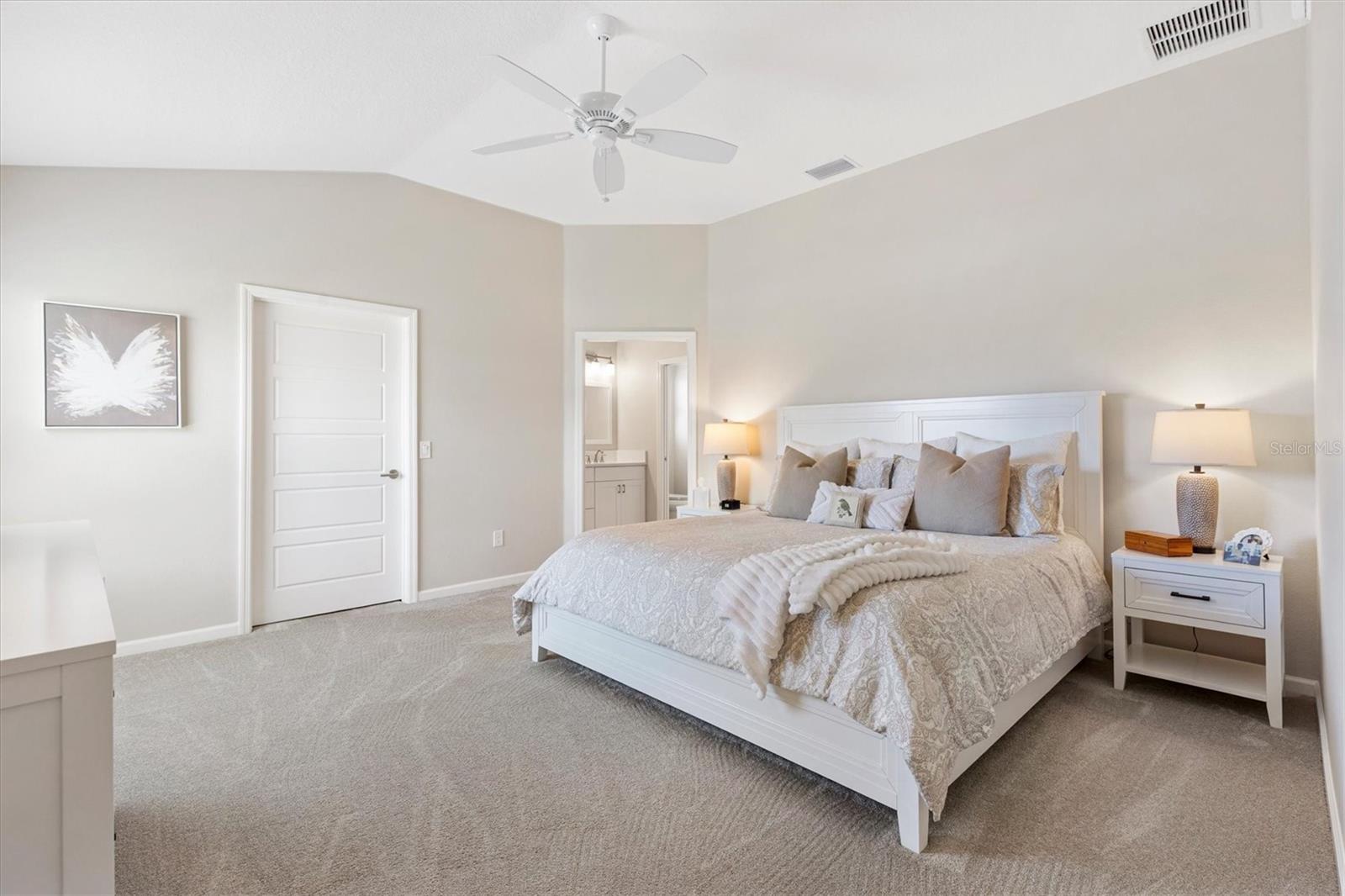 VILLAGE OF LAKE DENHAM - Residential