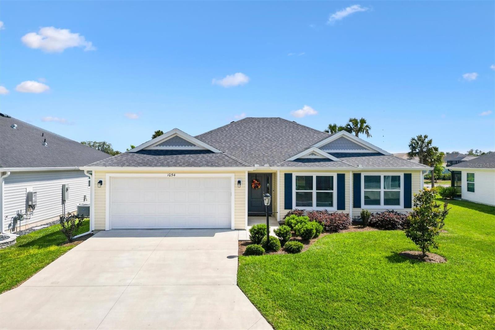 VILLAGE OF LAKE DENHAM - Residential