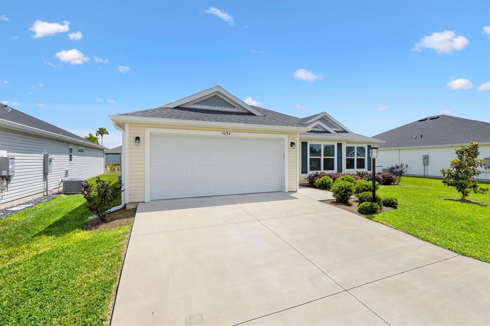 VILLAGE OF LAKE DENHAM - Residential