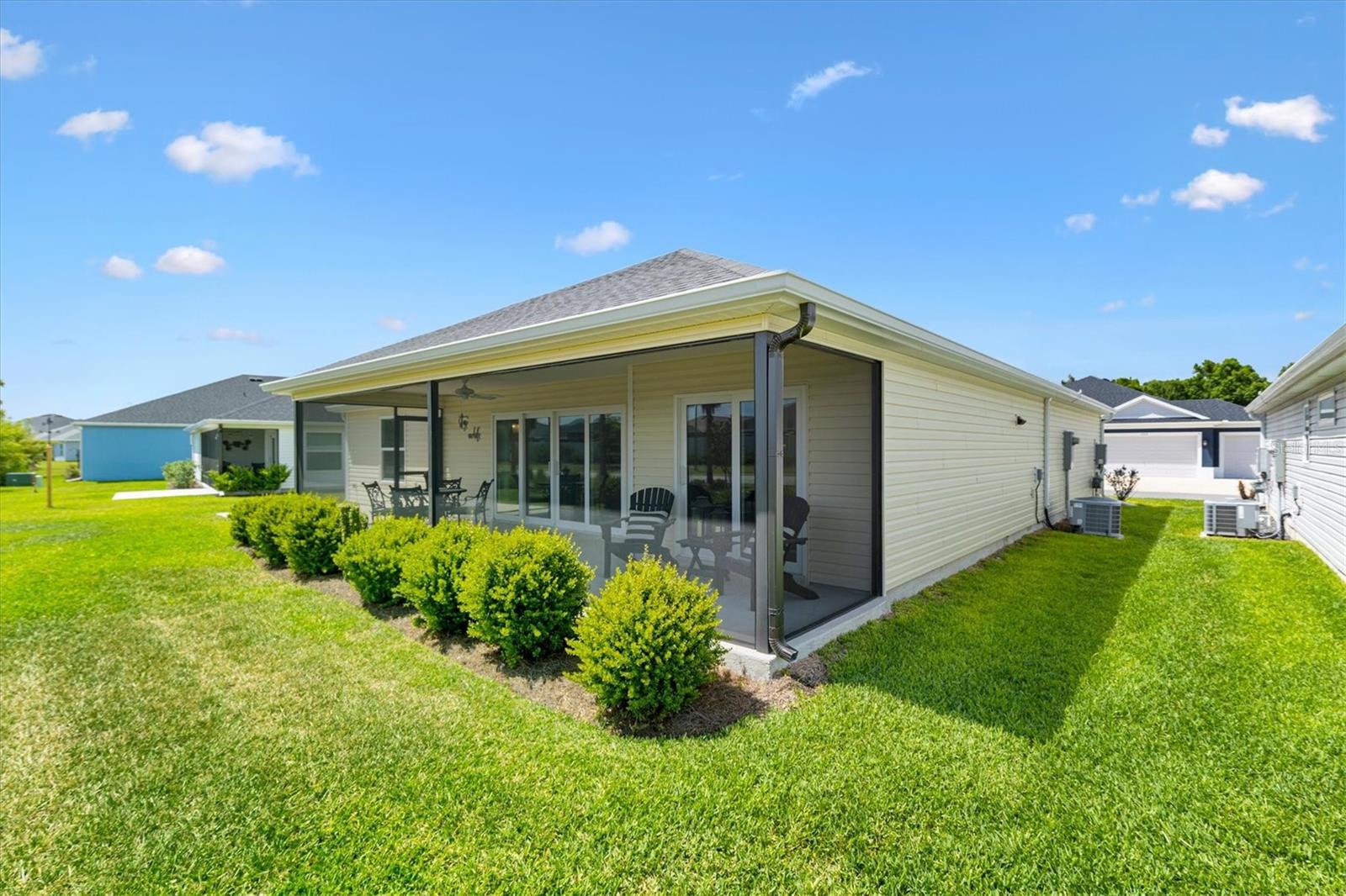 VILLAGE OF LAKE DENHAM - Residential