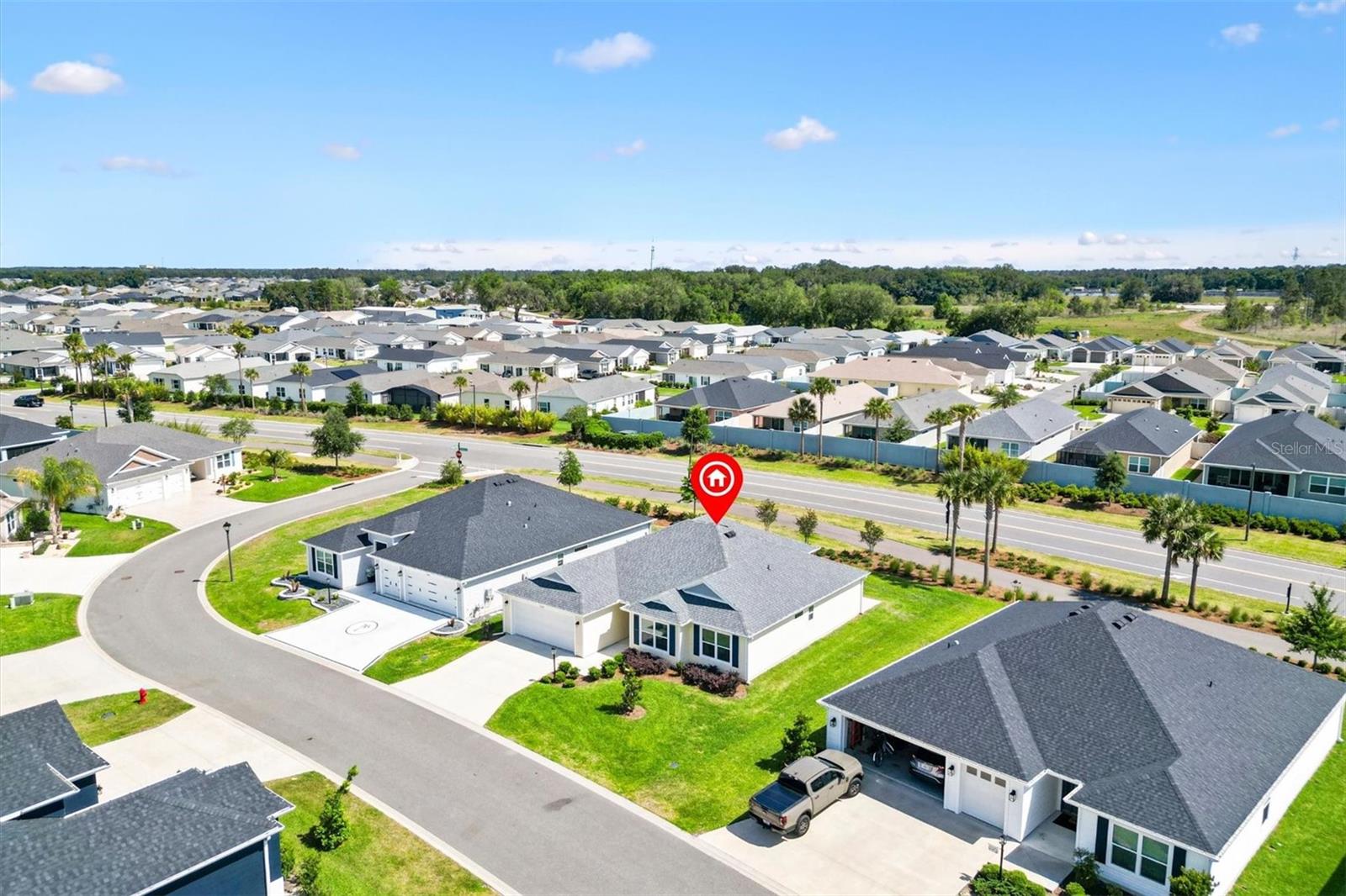 VILLAGE OF LAKE DENHAM - Residential