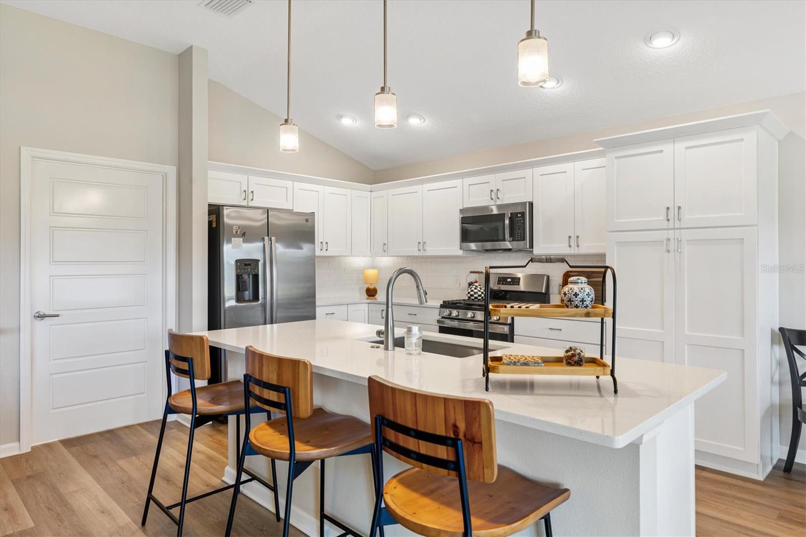 VILLAGE OF LAKE DENHAM - Residential