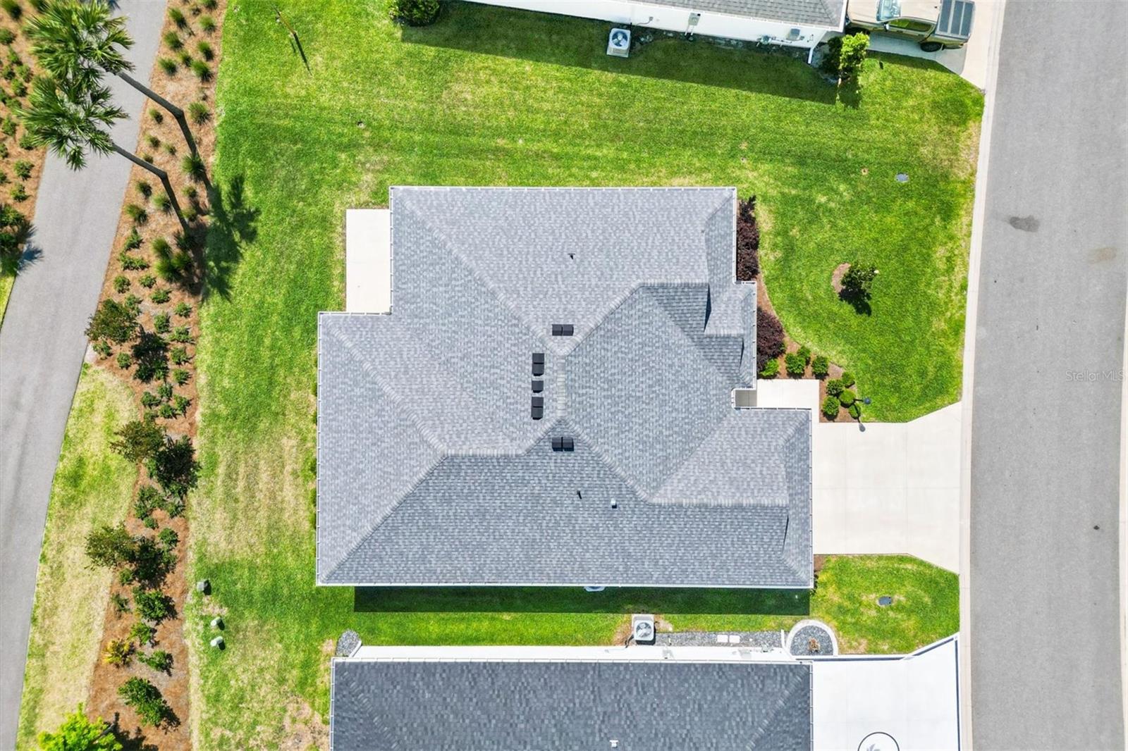 VILLAGE OF LAKE DENHAM - Residential