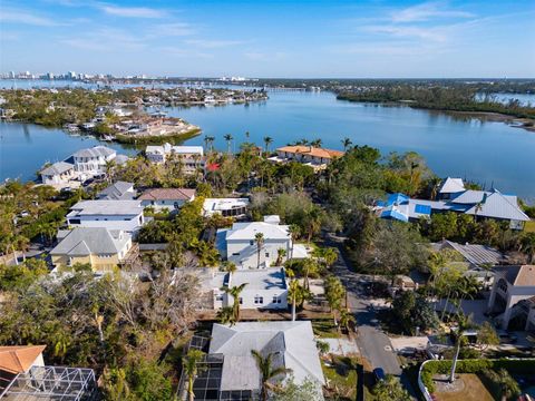 A home in SARASOTA