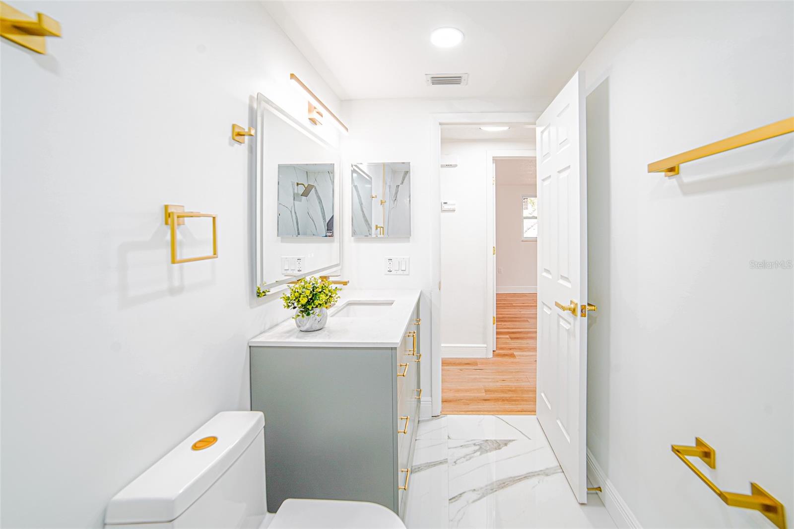 SAN CLEMENTE EAST - Residential