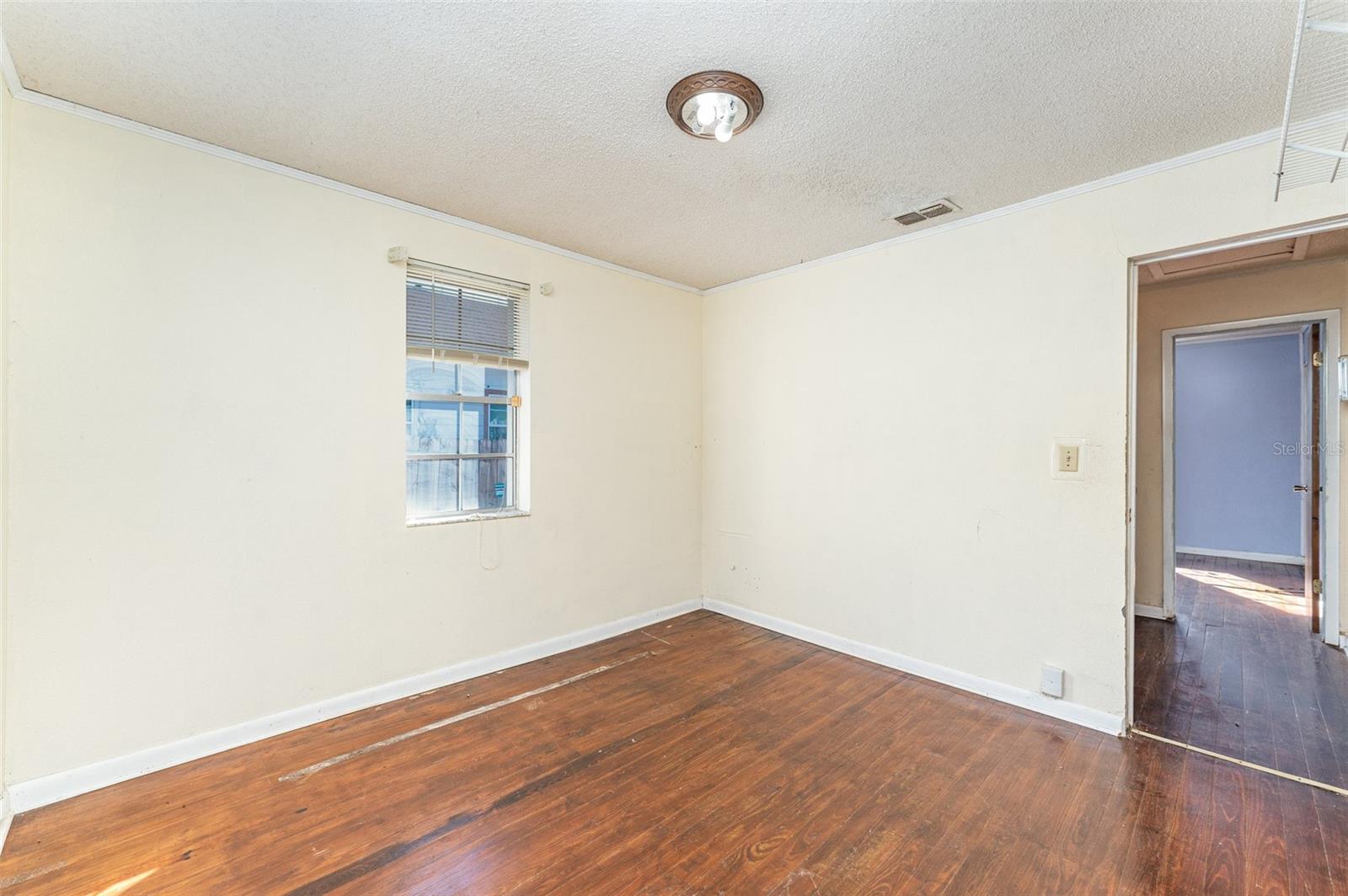 COLLEGE HEIGHTS OR COKER & BUZBEE - Residential