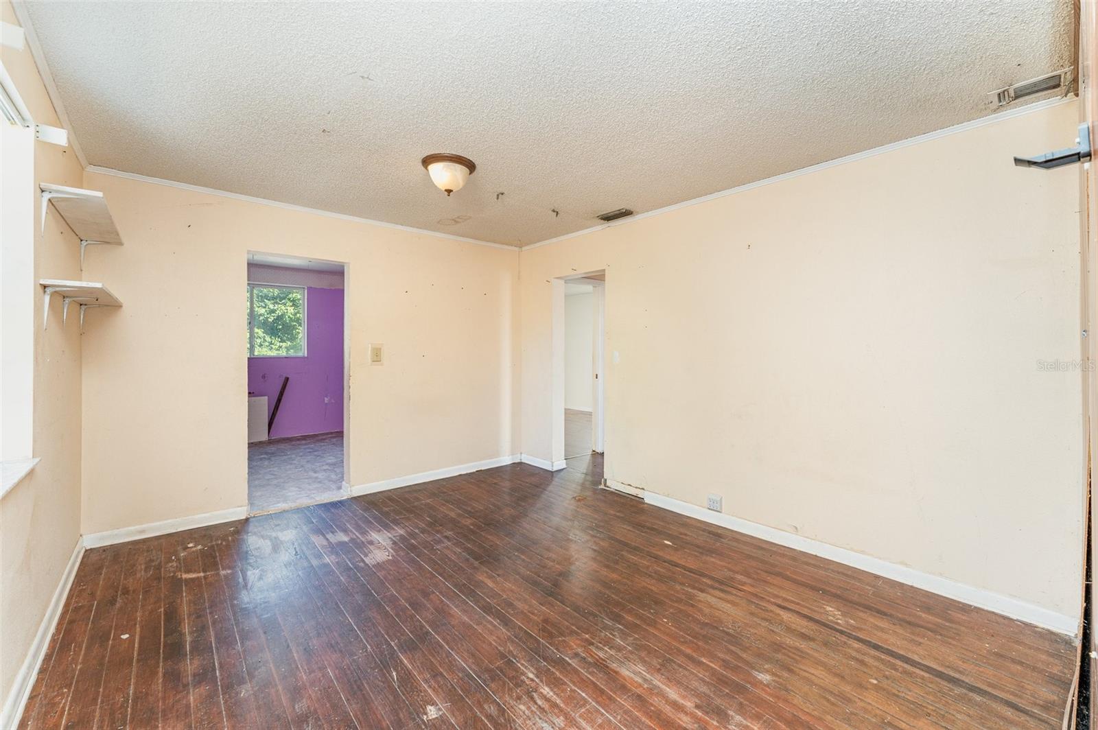 COLLEGE HEIGHTS OR COKER & BUZBEE - Residential