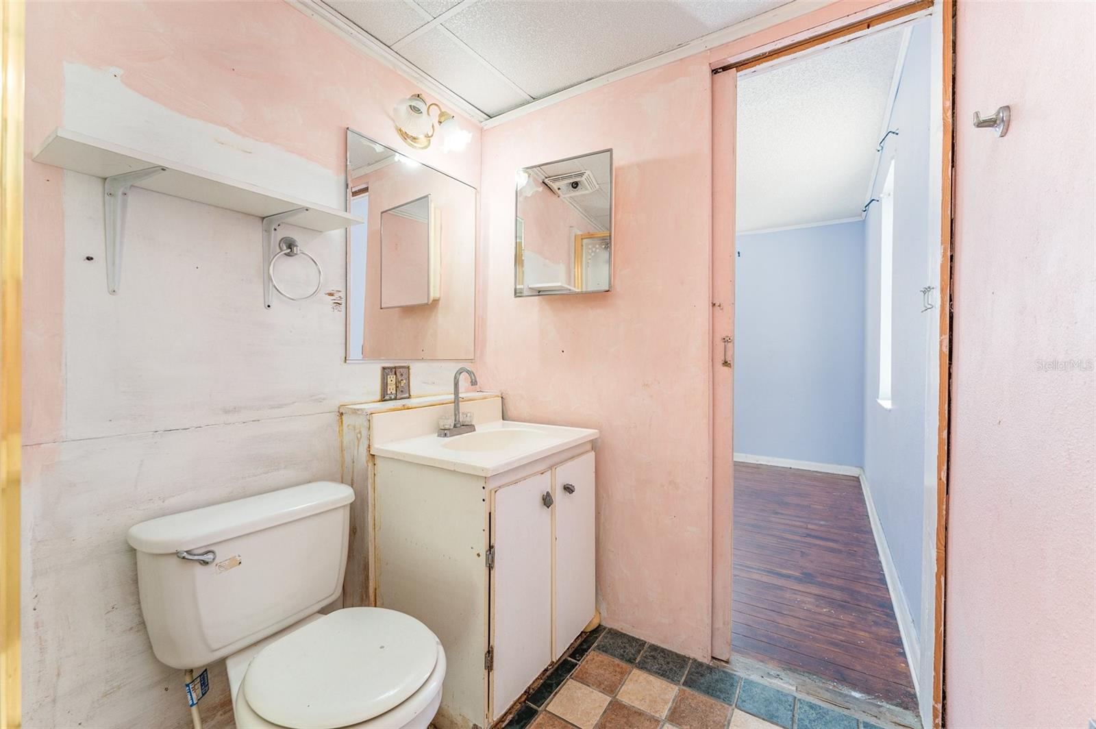 COLLEGE HEIGHTS OR COKER & BUZBEE - Residential