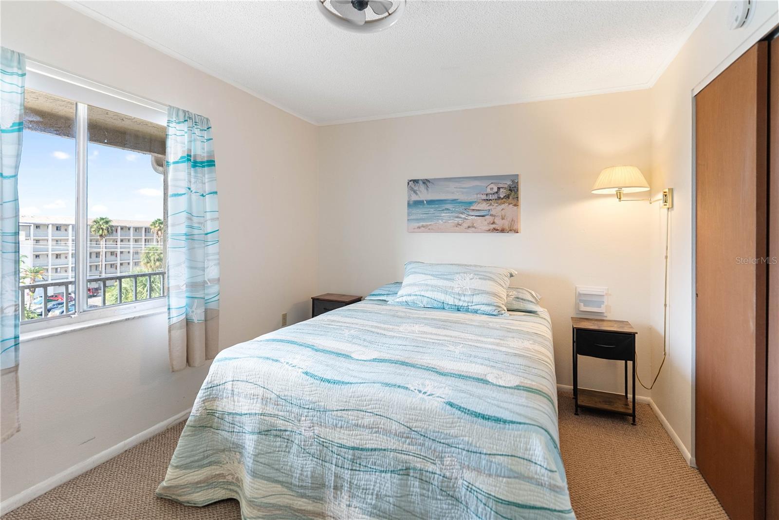 BAYSHORE ON THE LAKE APTS II SEC 2 - Residential