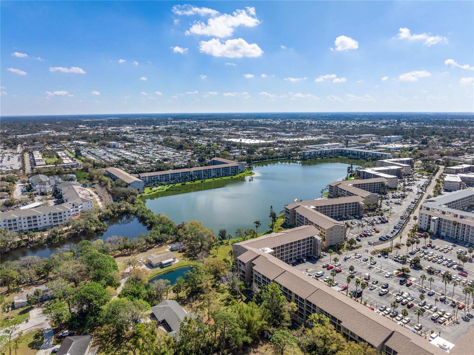 BAYSHORE ON THE LAKE APTS II SEC 2 - Residential