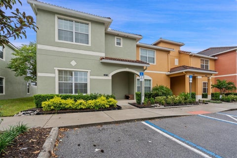 Photo of 3071 Beach Palm Avenue, Kissimmee, FL 34747 (MLS # O6409330)