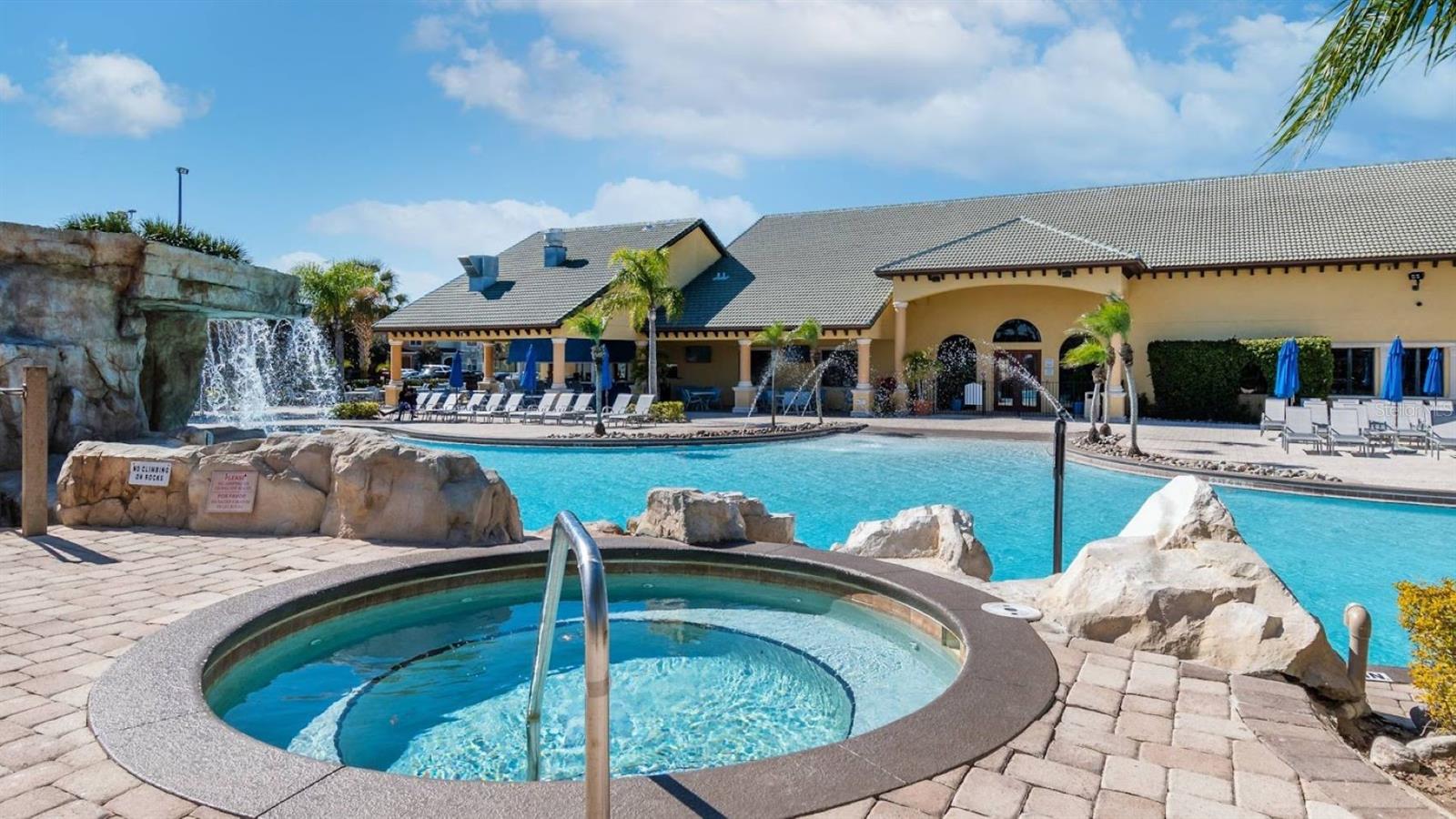 PARADISE PALMS RESORT PH 2 - Residential
