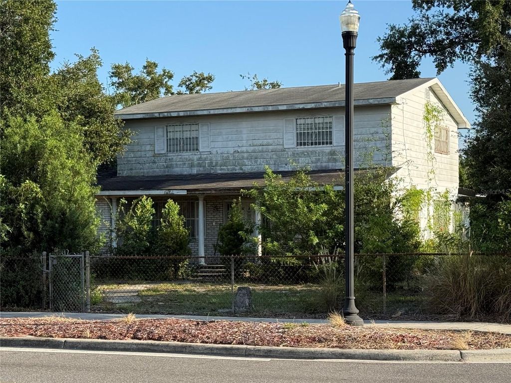 Photo of 548 Martin Luther King Boulevard NE, Winter Haven, FL 33881 (MLS # L4956442)