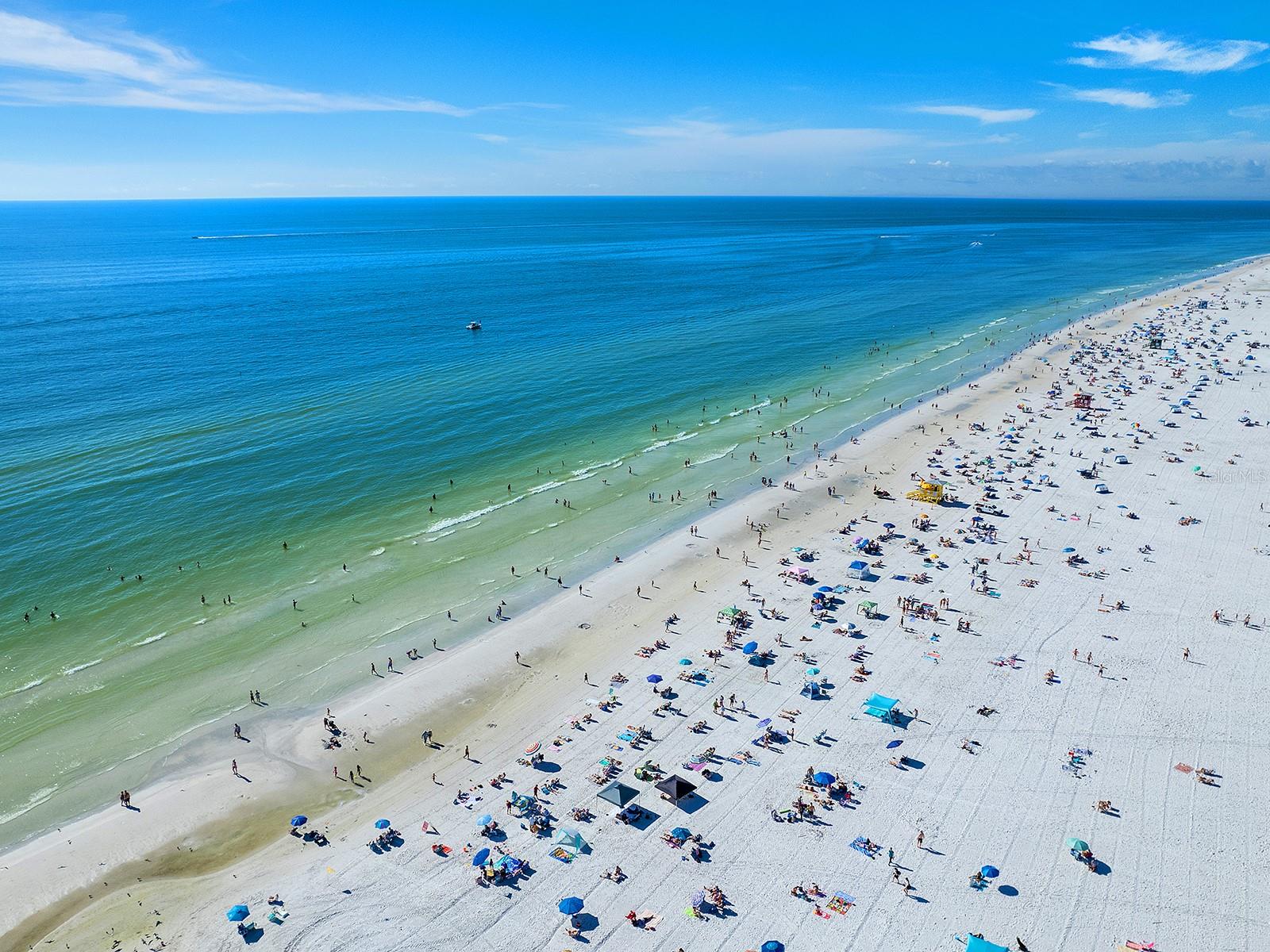 SIESTA BEACH - Residential