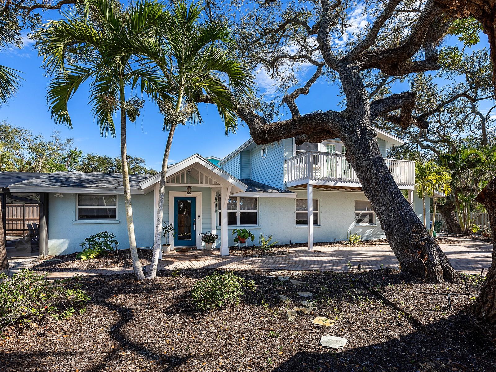SIESTA BEACH - Residential
