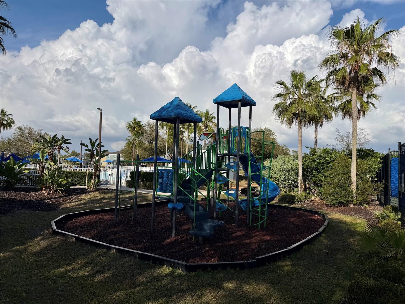 LAKESIDE PLANTATION - Residential