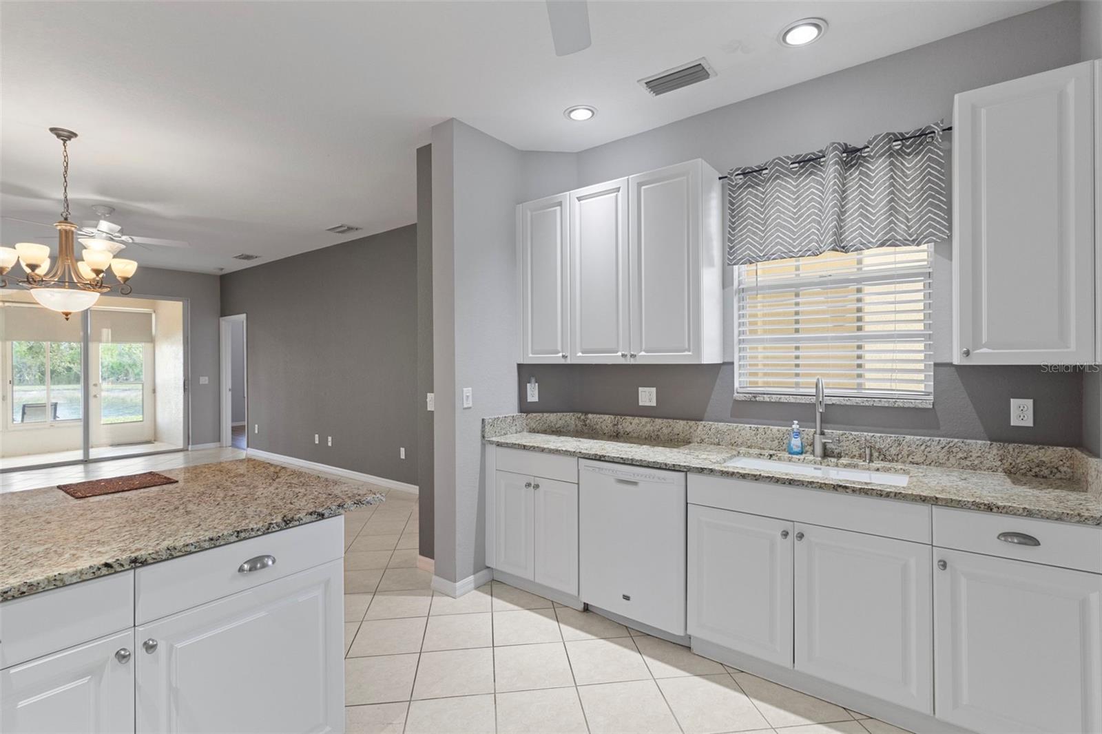 LAKESIDE PLANTATION - Residential