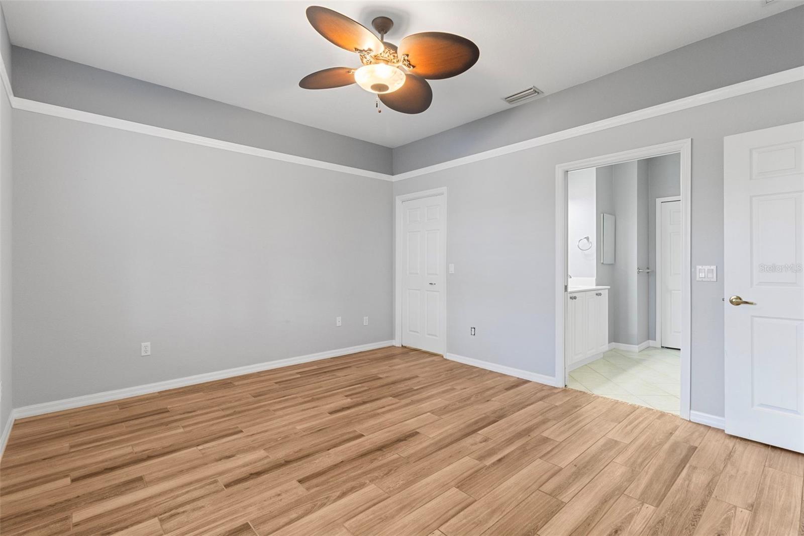 LAKESIDE PLANTATION - Residential