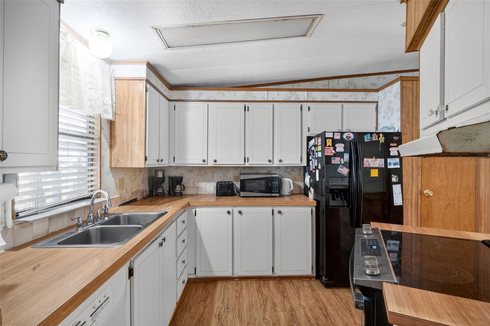 PINE LAKE - Residential