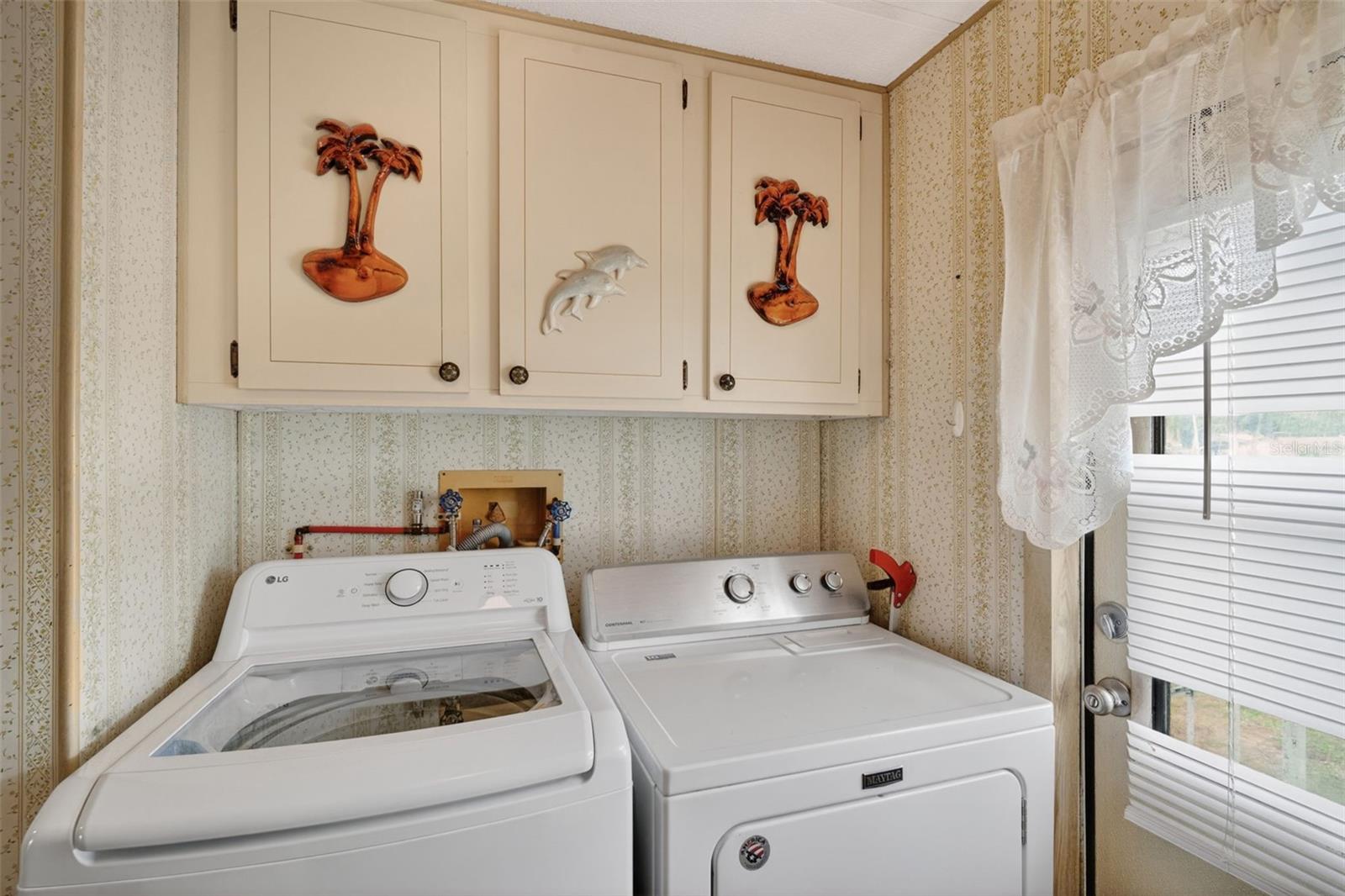 PINE LAKE - Residential