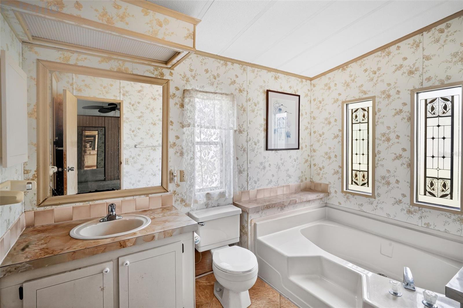 PINE LAKE - Residential