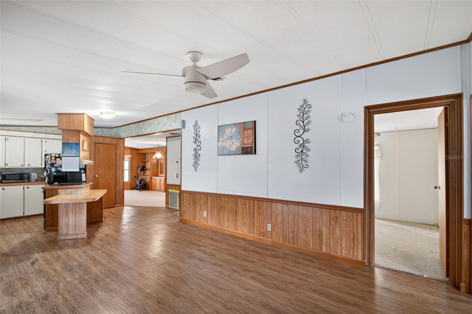 PINE LAKE - Residential