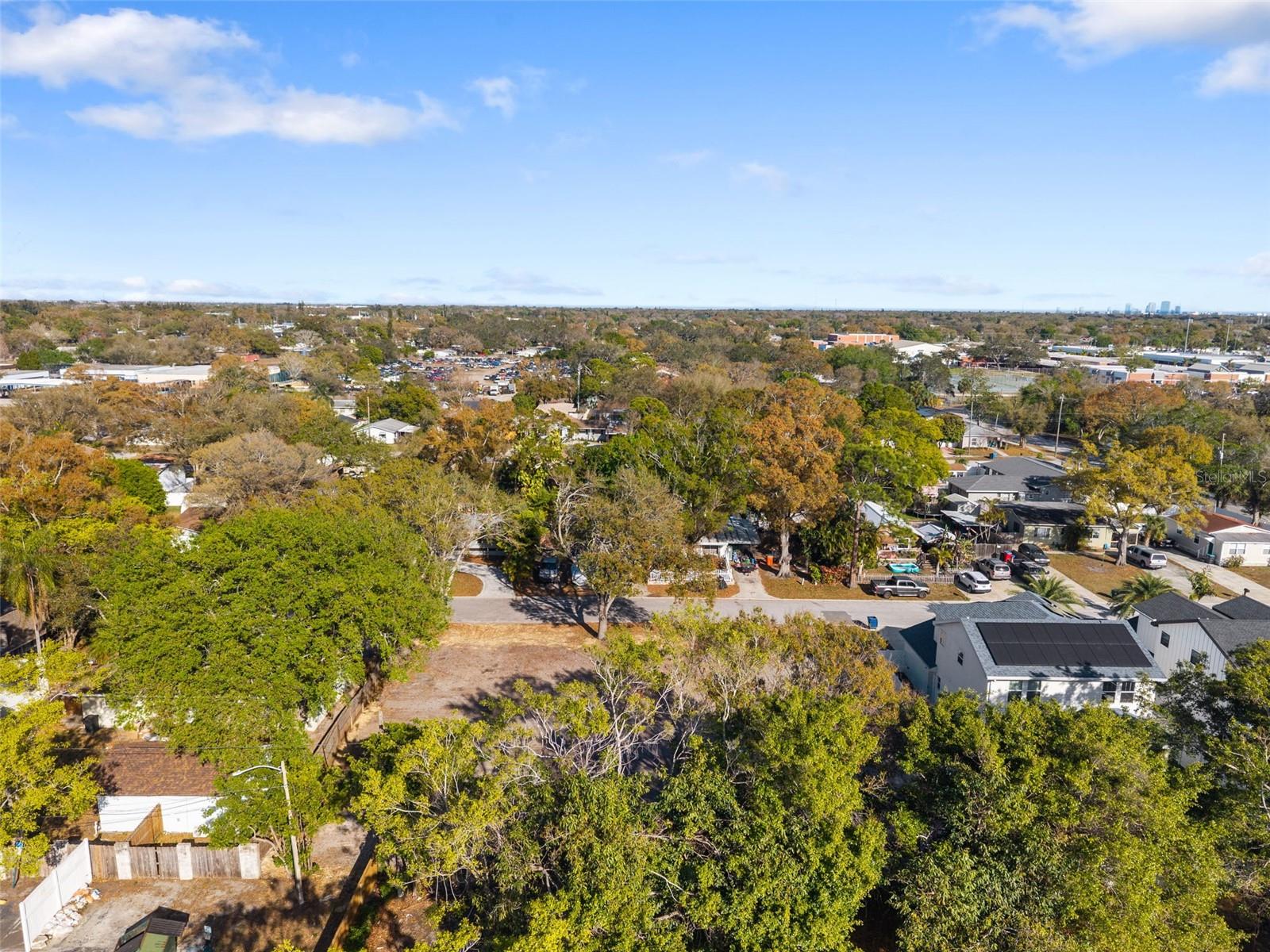 NORTH RIDGE PARK - Land