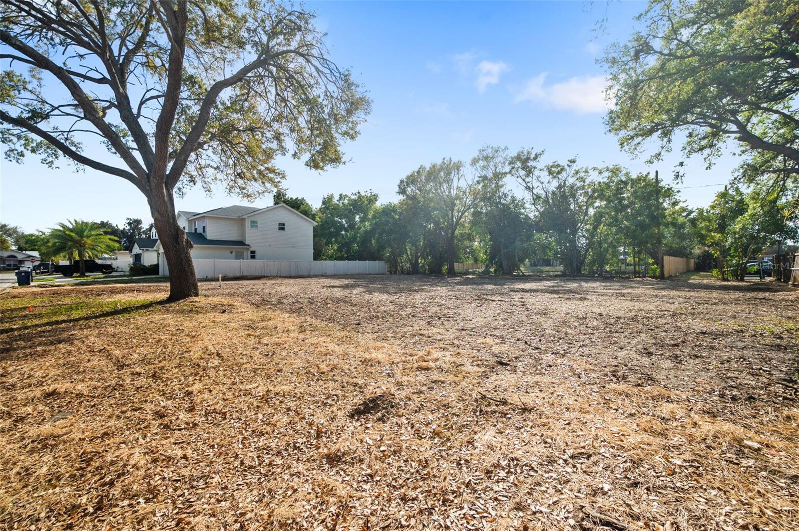 NORTH RIDGE PARK - Land