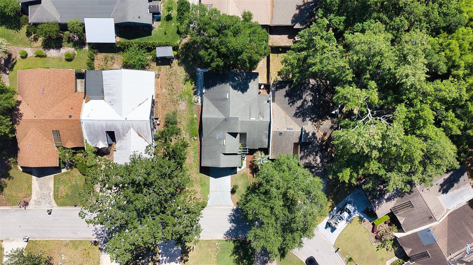 MAGNOLIA WOODS @ERROL ESTATES - Residential