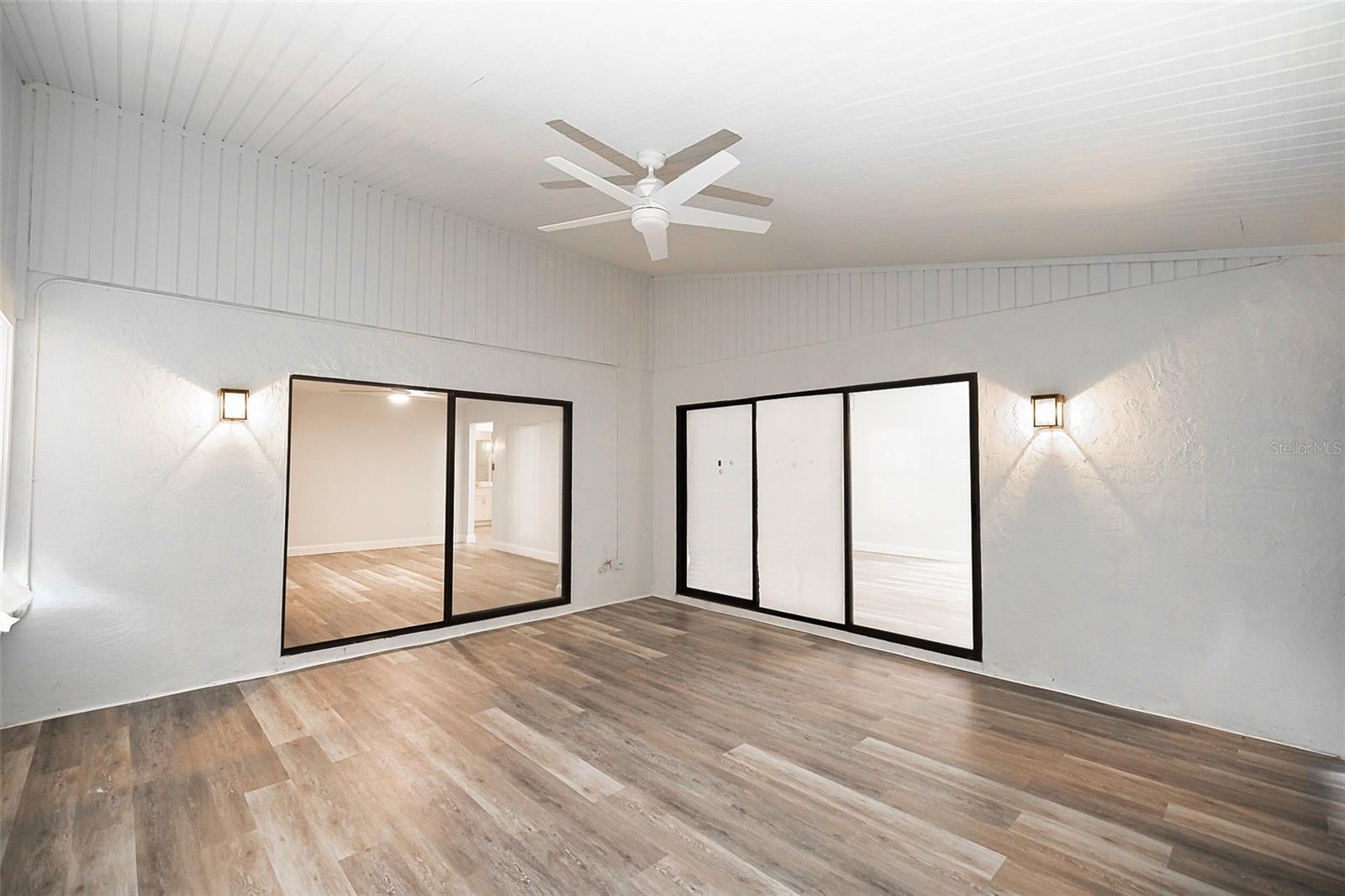 MAGNOLIA WOODS @ERROL ESTATES - Residential