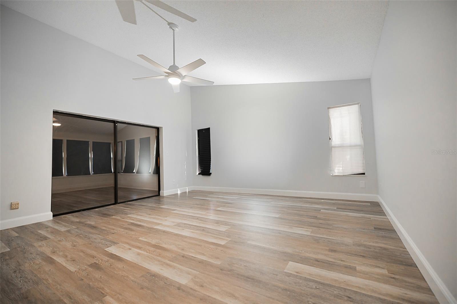 MAGNOLIA WOODS @ERROL ESTATES - Residential