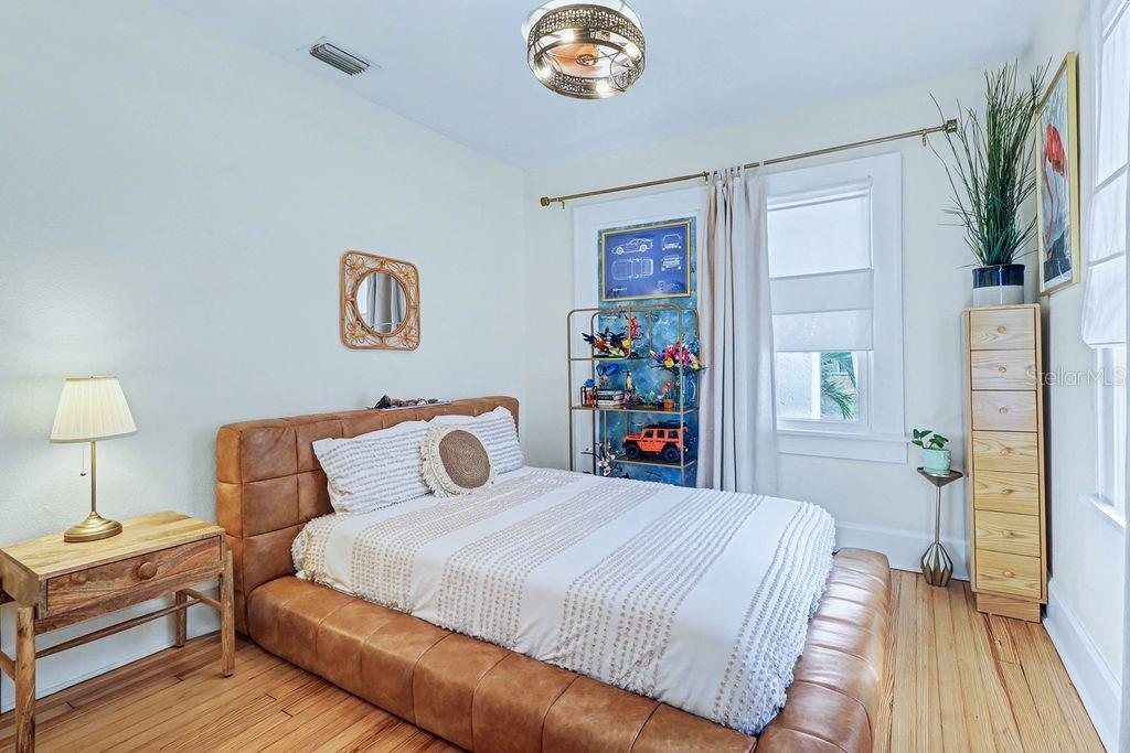 GRAHAMS T W SUB - Residential