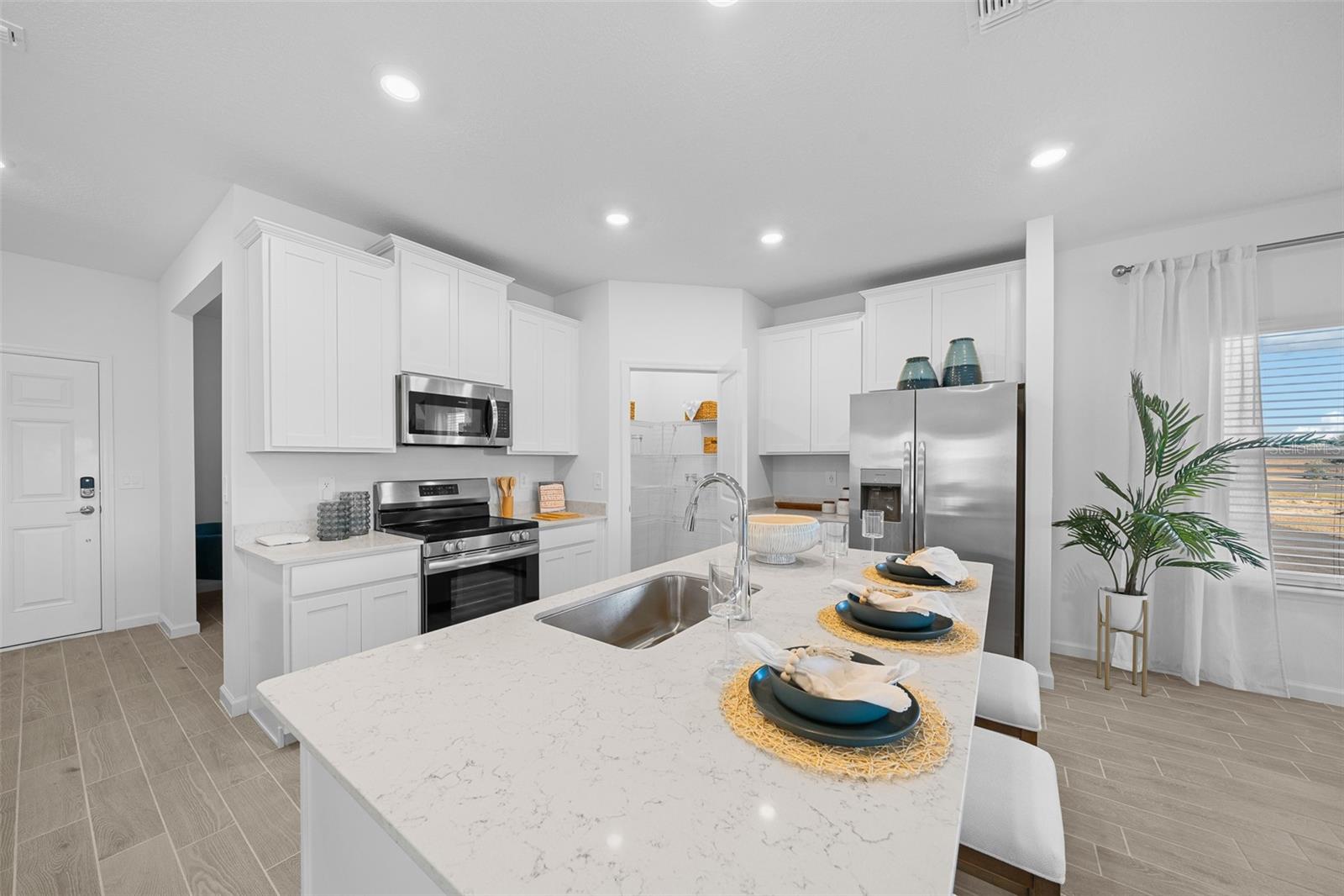 PIONEER RANCH - Residential