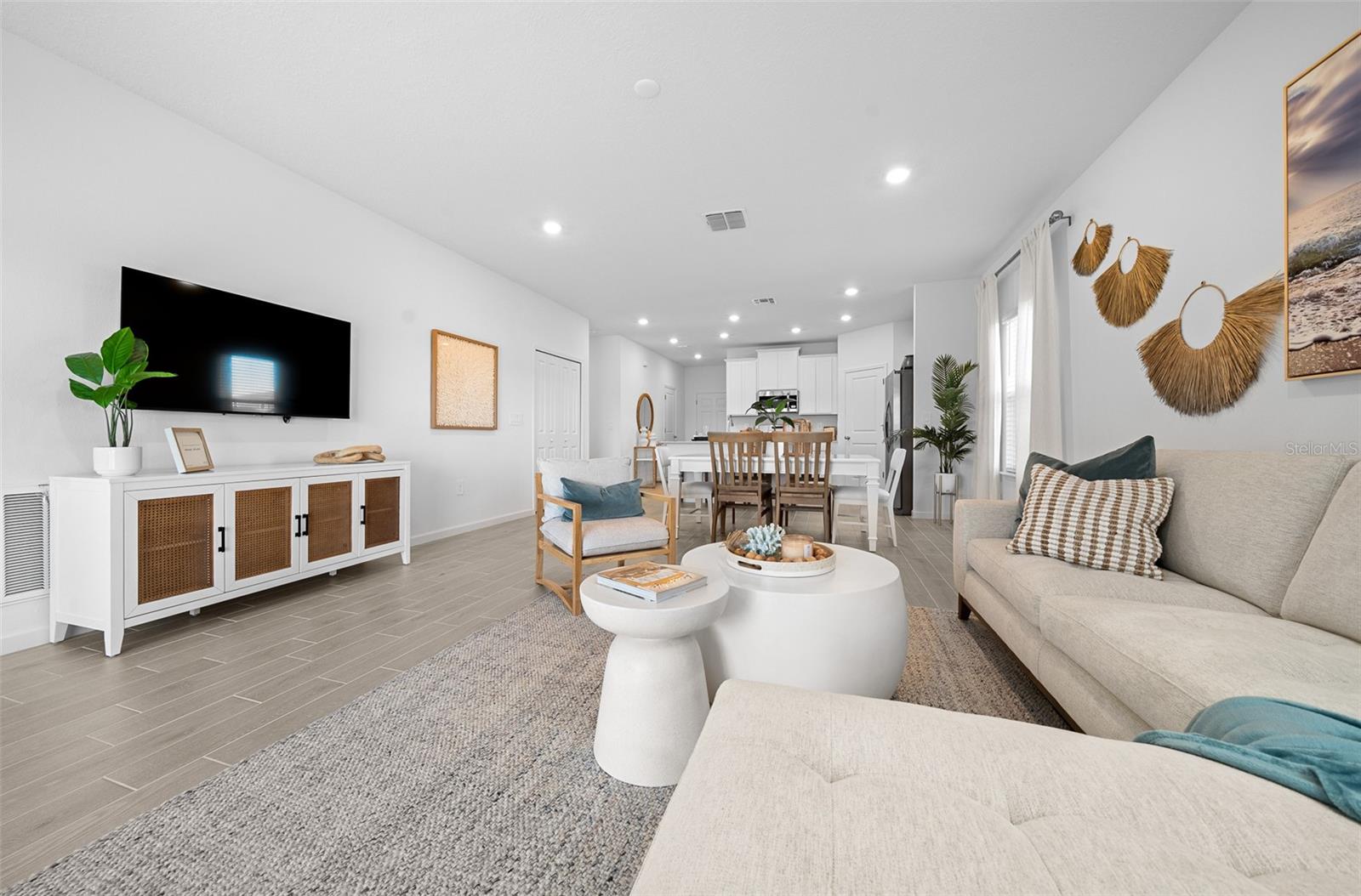 PIONEER RANCH - Residential