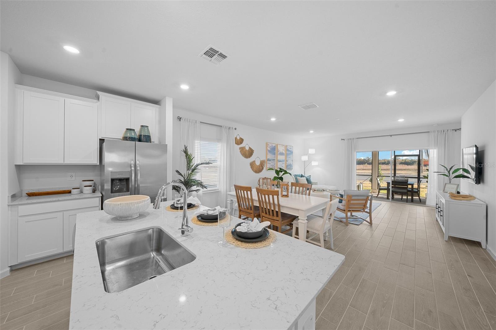 PIONEER RANCH - Residential