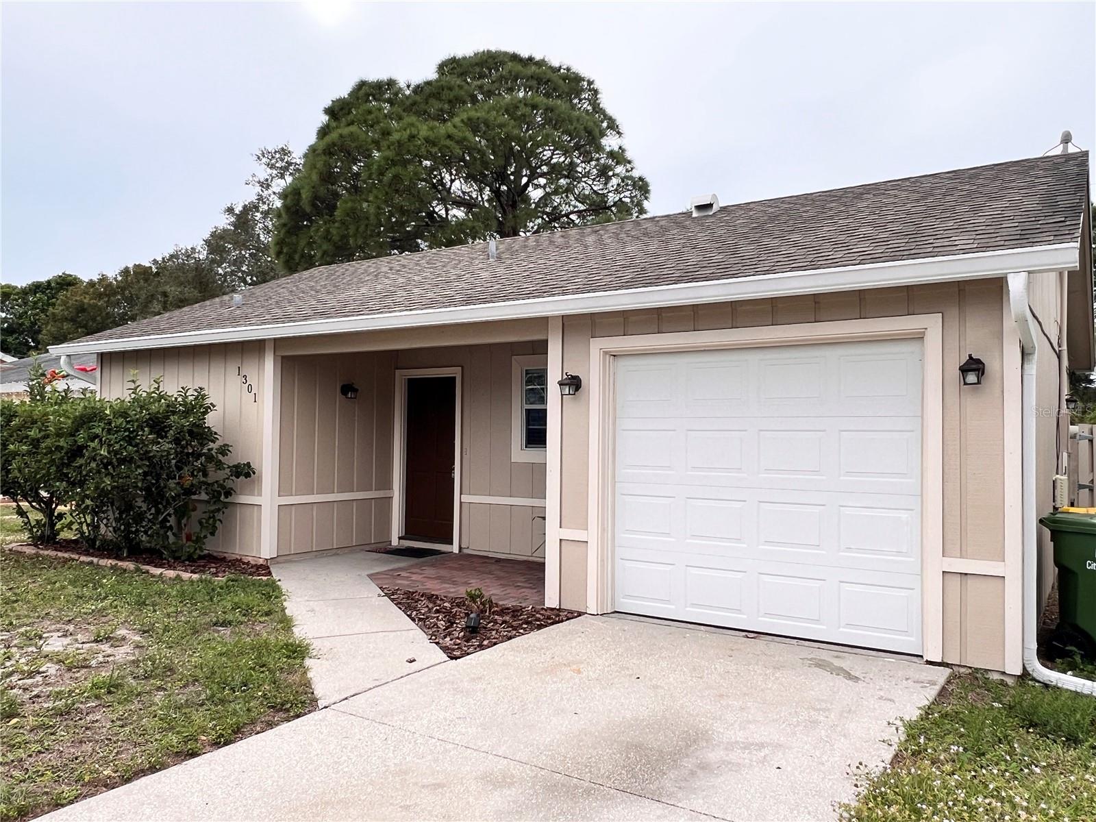 POINSETTIA PARK REV - Residential Lease