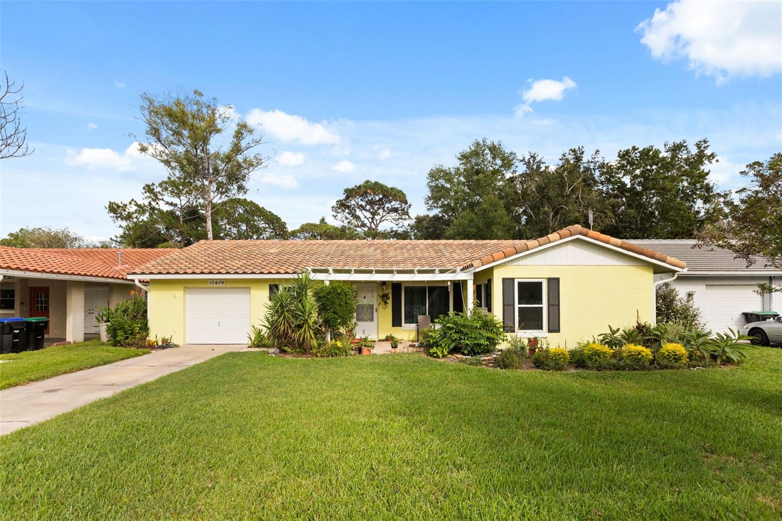 10409 HIDDEN LANE