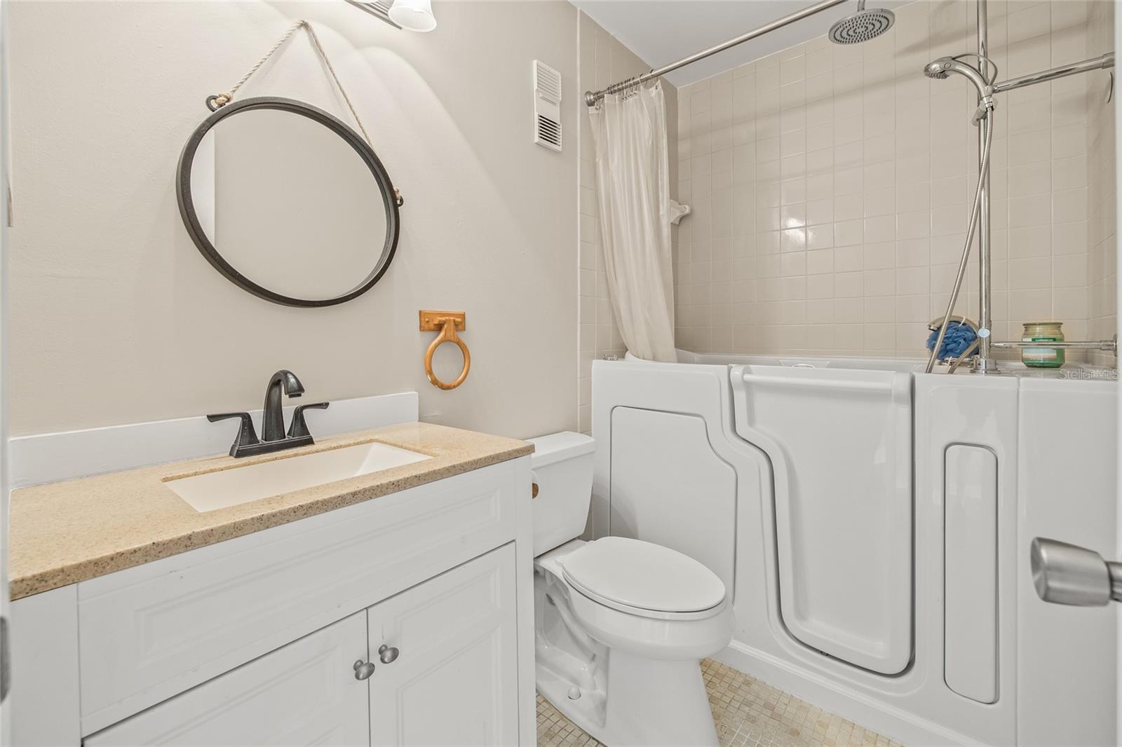 WINDRUSH BAY CONDOMINIUMS - Residential