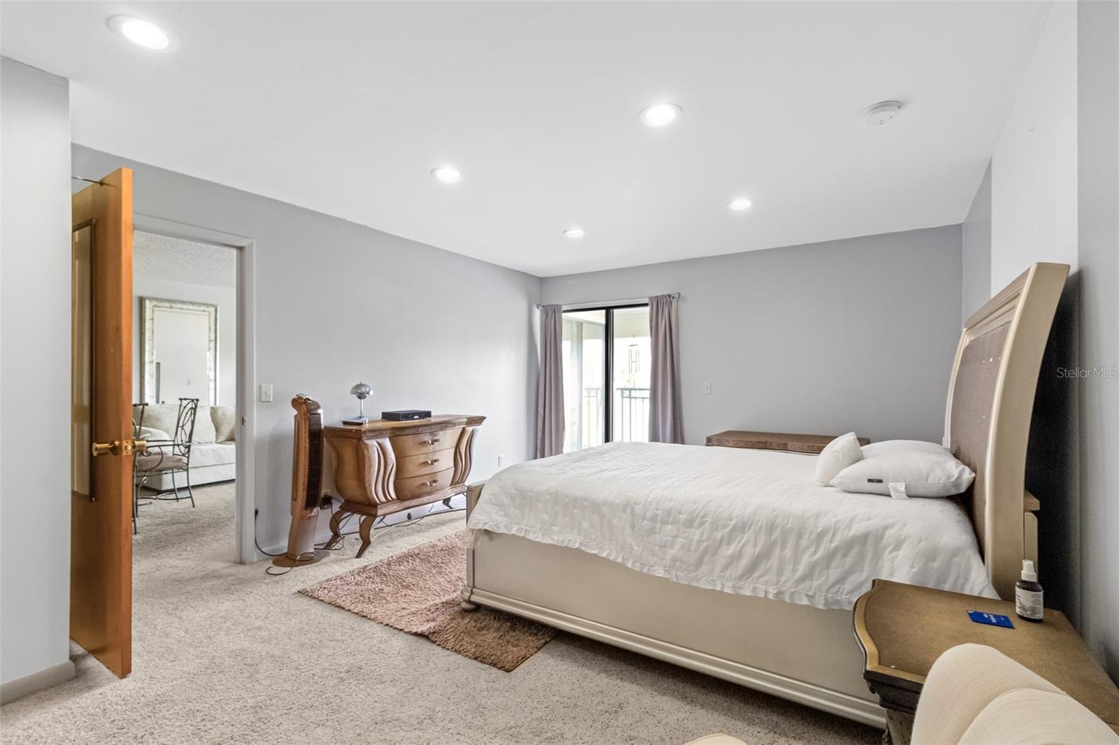 SADDLEBROOK CONDO CL 05 - Residential Lease