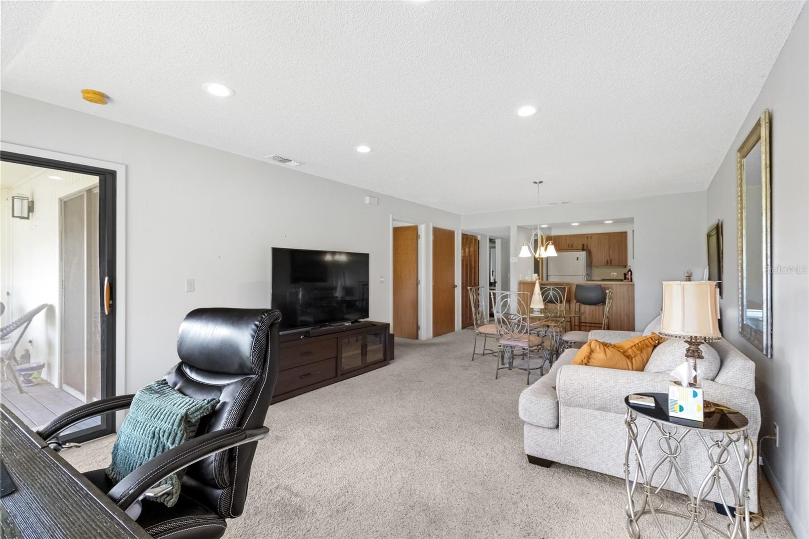 SADDLEBROOK CONDO CL 05 - Residential Lease