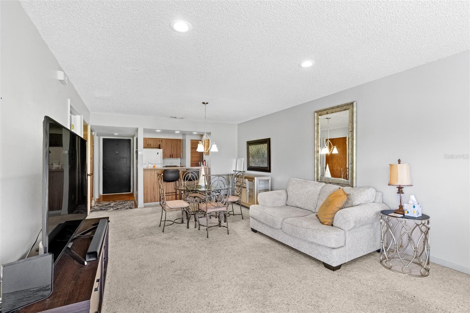 SADDLEBROOK CONDO CL 05 - Residential Lease