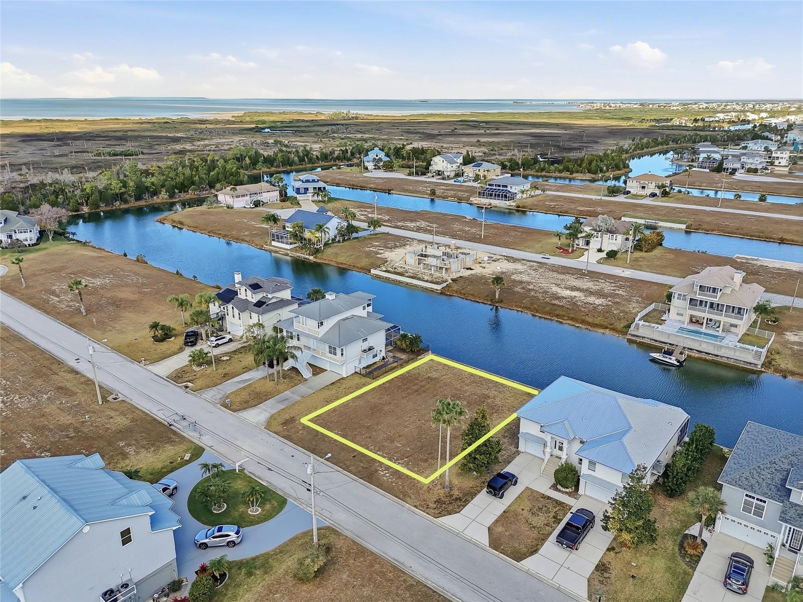 HERNANDO BEACH - Land