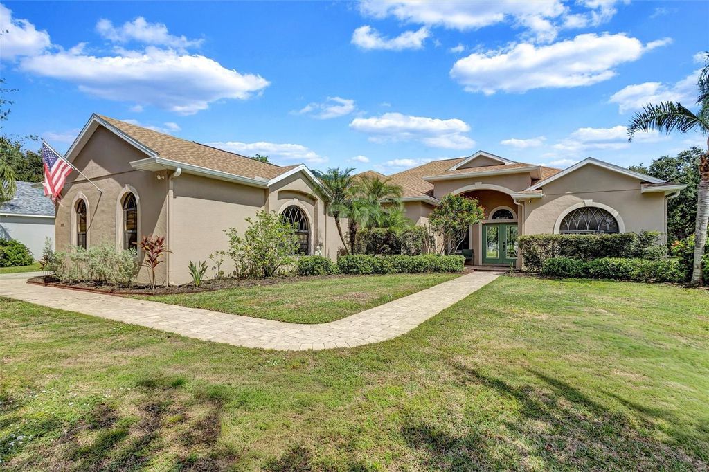 Photo of 323 141st Court NE, Bradenton, FL 34212 (MLS # A4666924)